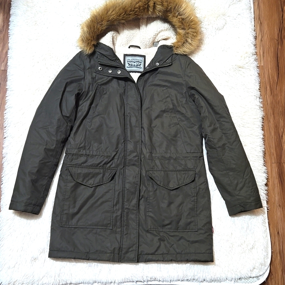 Levis winter jacket - Picture 2 of 8